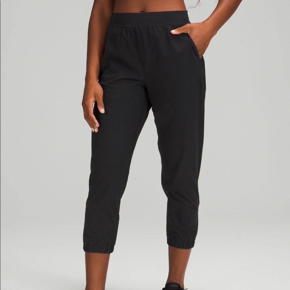 Lululemon Adapted State High Rise Jogger Crop